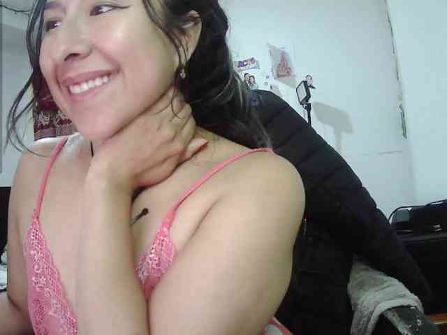 Malishka19 webcam