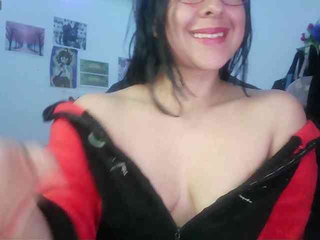 Malishka19 webcam