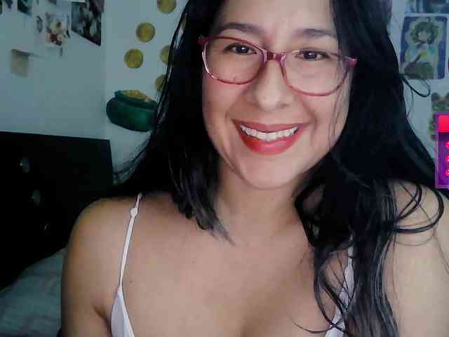 Malishka19 webcam