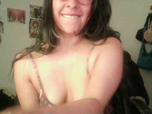 Malishka19 webcam