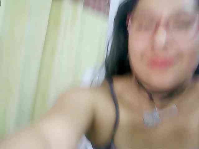 Malishka19 webcam