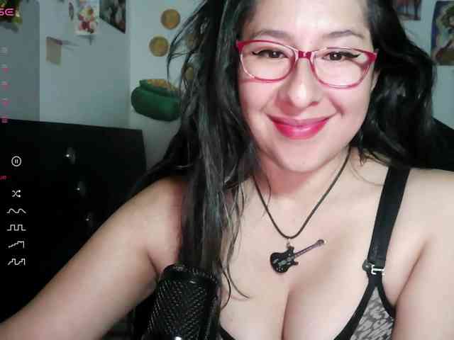 Malishka19 webcam