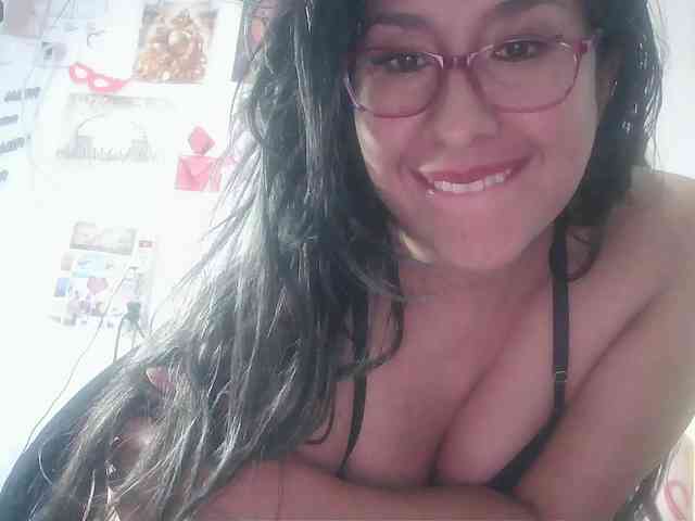 Malishka19 webcam