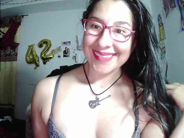 Malishka19 webcam