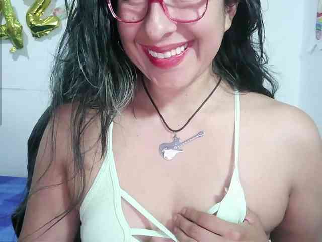 Malishka19 webcam