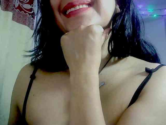 Malishka19 webcam