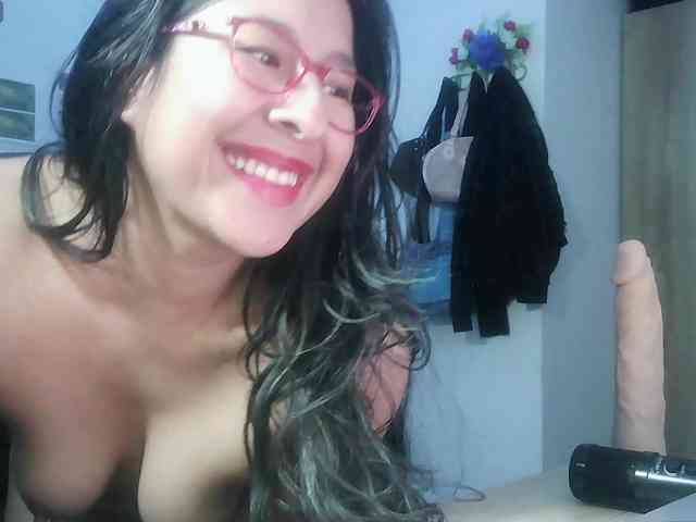 Malishka19 webcam