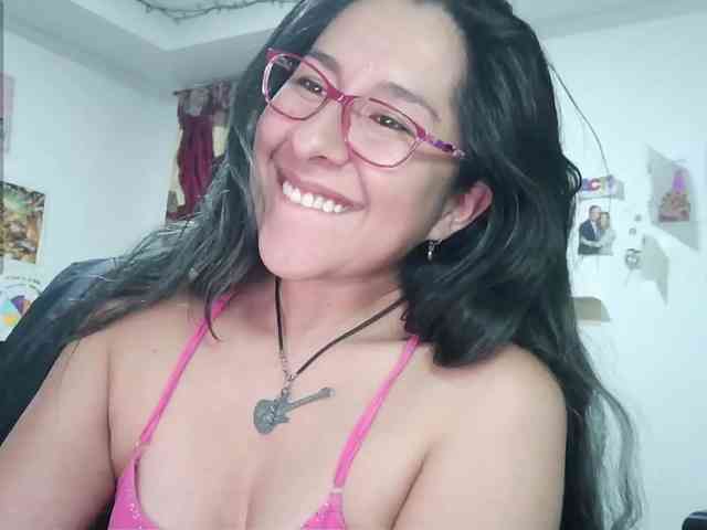 Malishka19 webcam