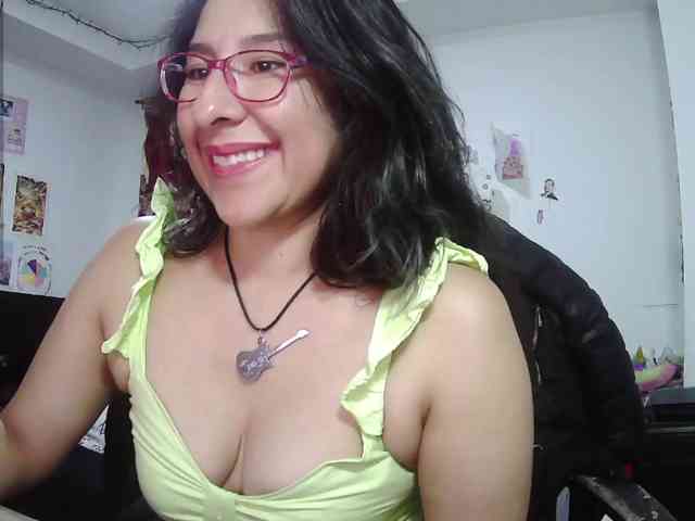 Malishka19 webcam