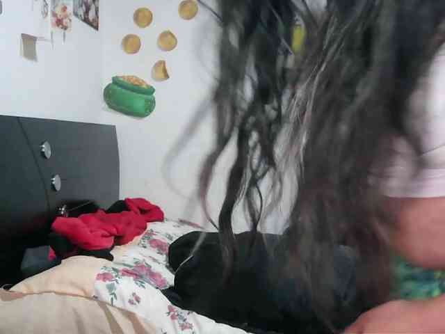 Malishka19 webcam