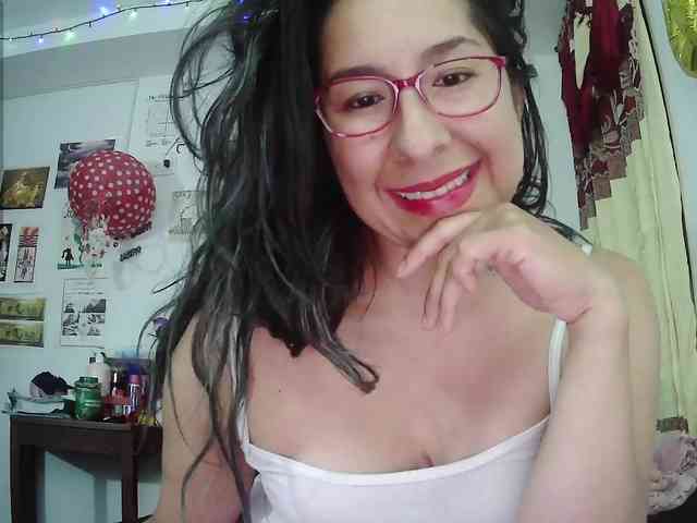 Malishka19 webcam