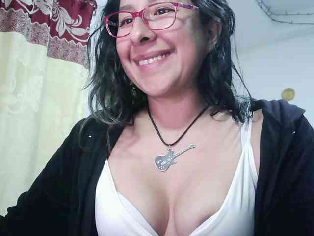 Malishka19 webcam