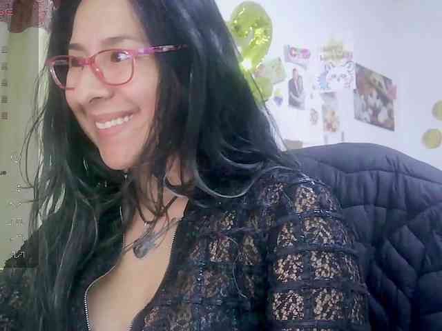 Malishka19 webcam