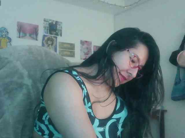 Malishka19 webcam