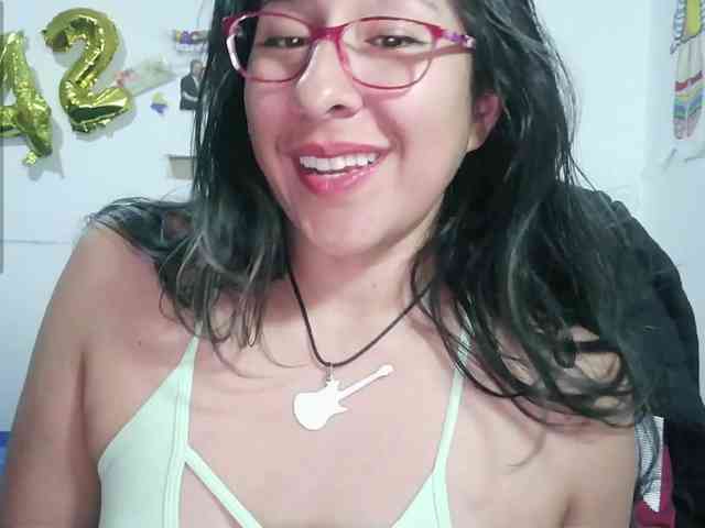 Malishka19 webcam
