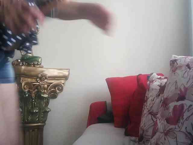 Malishka19 webcam