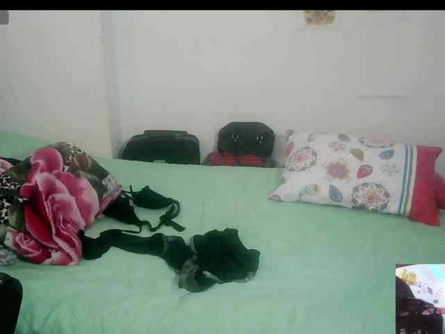 Malishka19 webcam