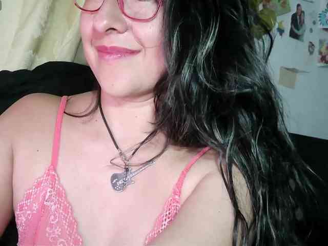 Malishka19 webcam