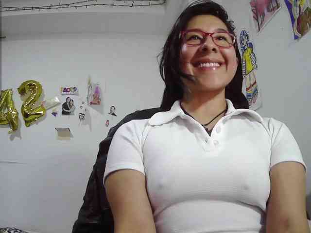 Malishka19 webcam