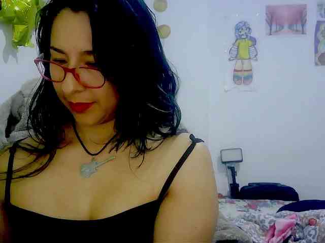 Malishka19 webcam