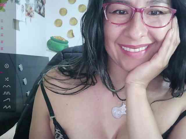 Malishka19 webcam
