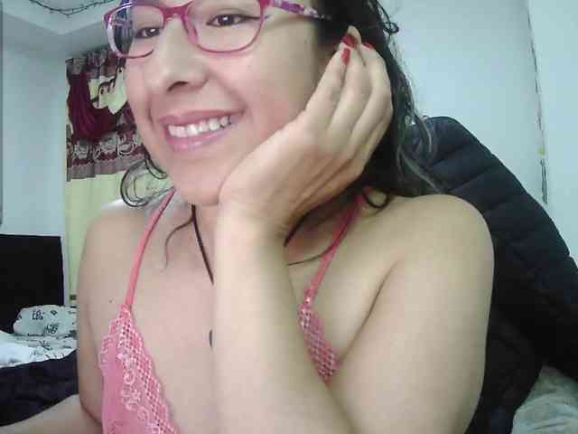 Malishka19 webcam