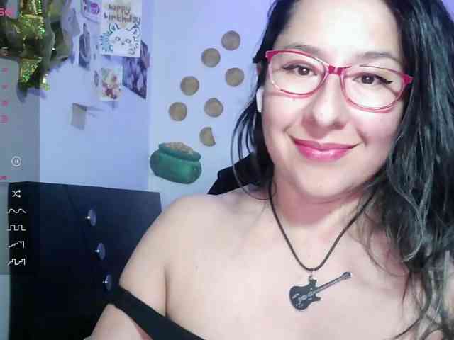 Malishka19 webcam