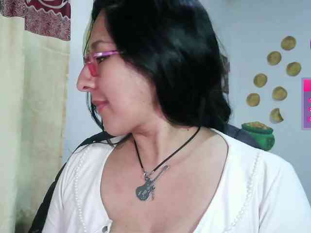 Malishka19 webcam