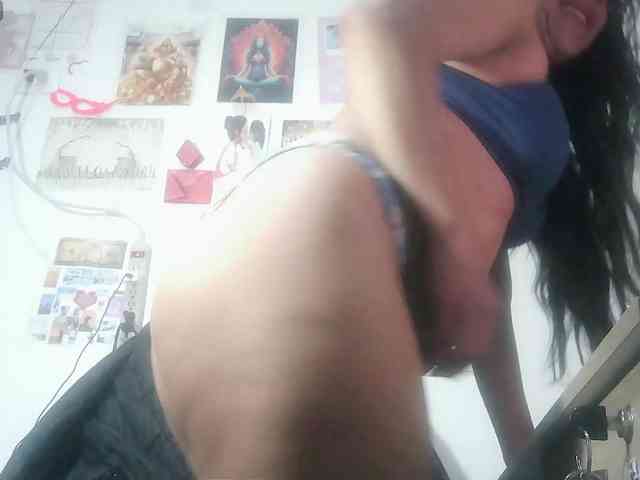 Malishka19 webcam