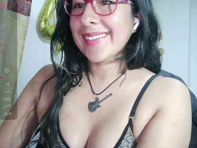 Malishka19 webcam