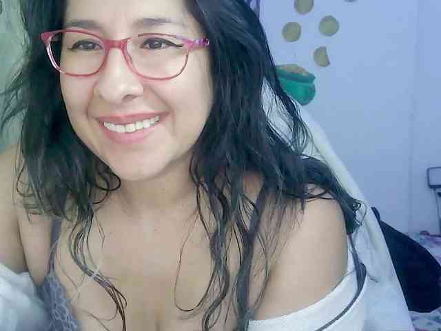 Malishka19 webcam