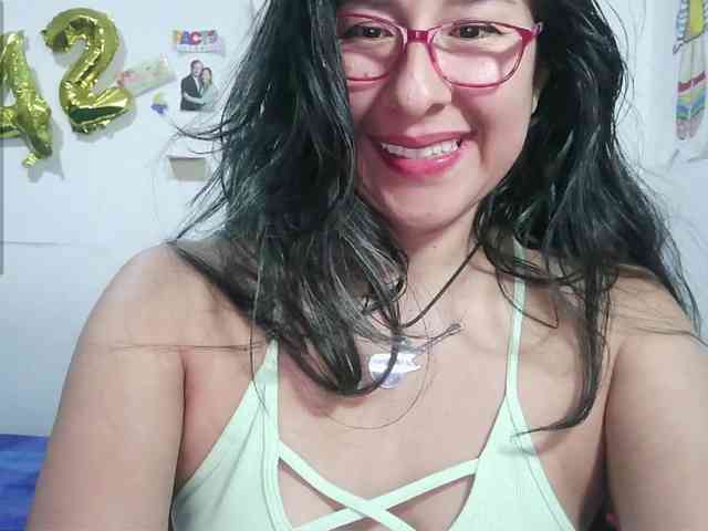 Malishka19 webcam
