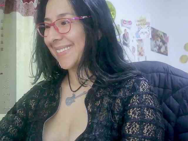 Malishka19 webcam