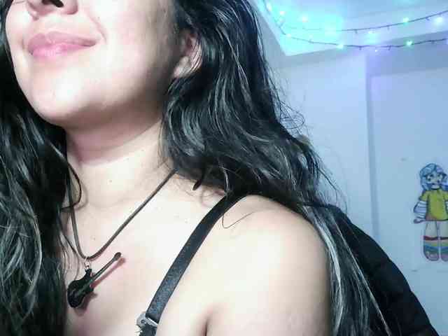 Malishka19 webcam