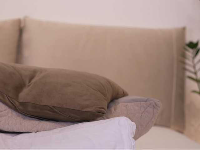 DorisCream live webcam show