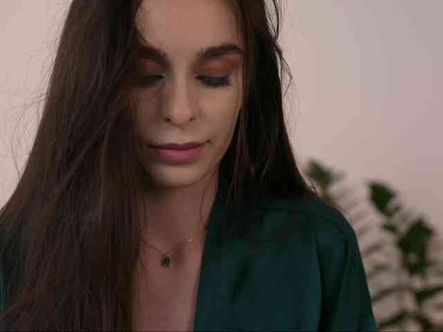 DorisCream webcam