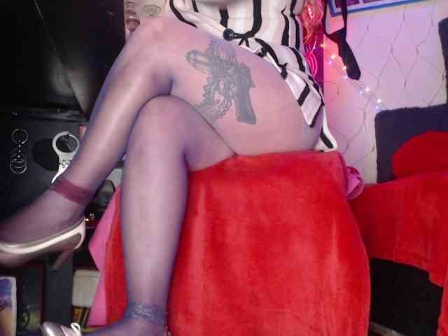 Modelo: Monitabrown