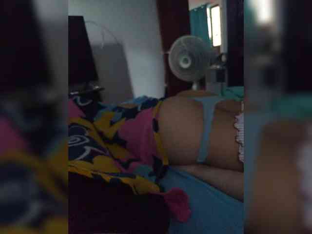 Violeta-1816 webcam