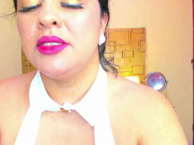JuliaHaye webcam