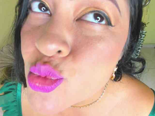 JuliaHaye webcam