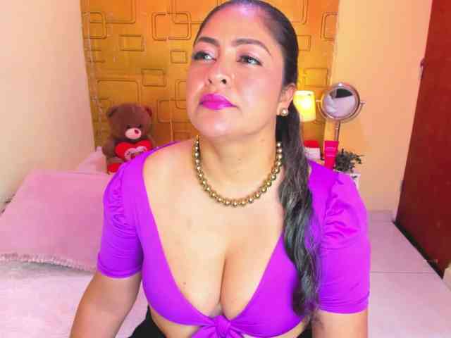 JuliaHaye webcam