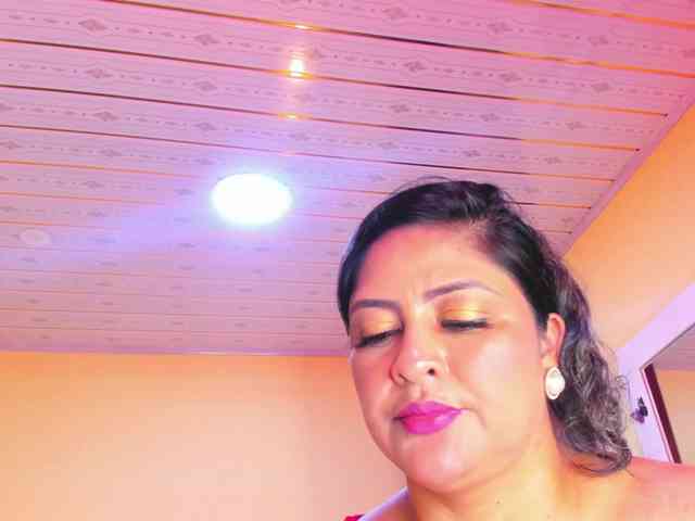 JuliaHaye webcam