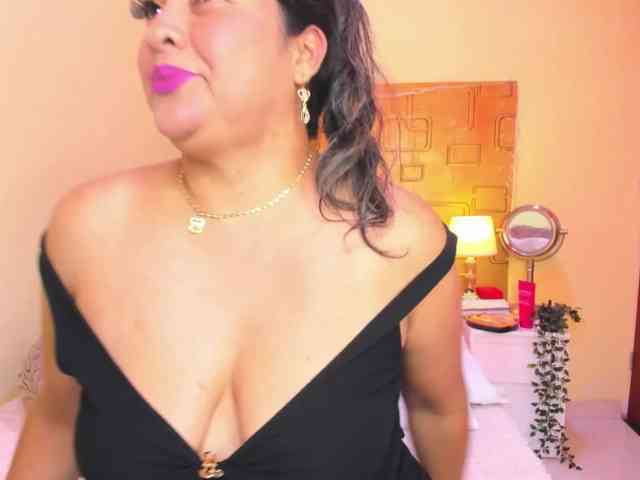 JuliaHaye webcam