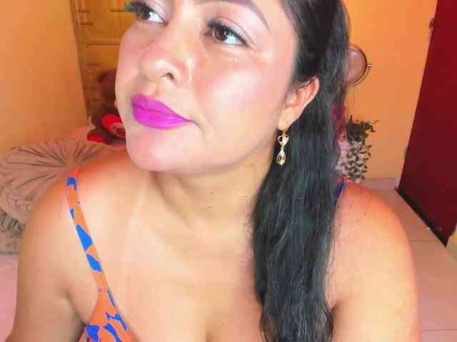 JuliaHaye JuliaHaye