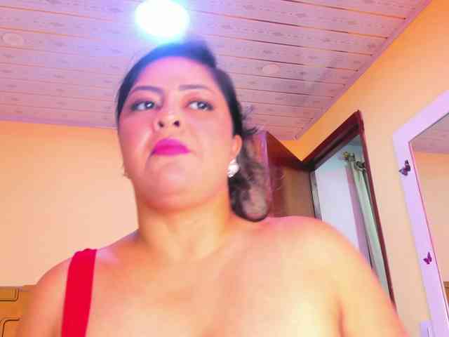 JuliaHaye webcam