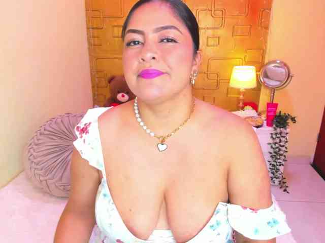 JuliaHaye webcam