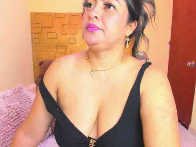 JuliaHaye webcam