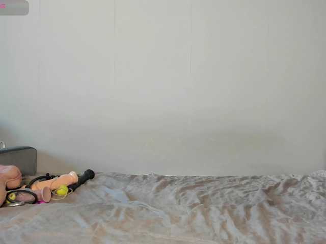 MonicaRosy live webcam