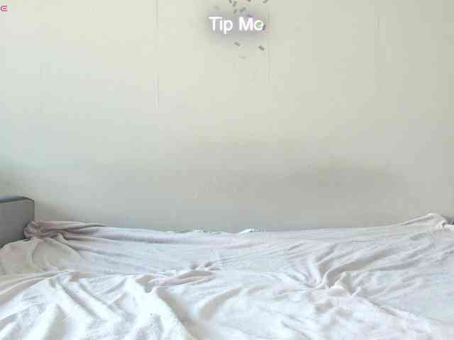 MonicaRosy webcam
