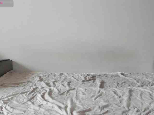 MonicaRosy webcam